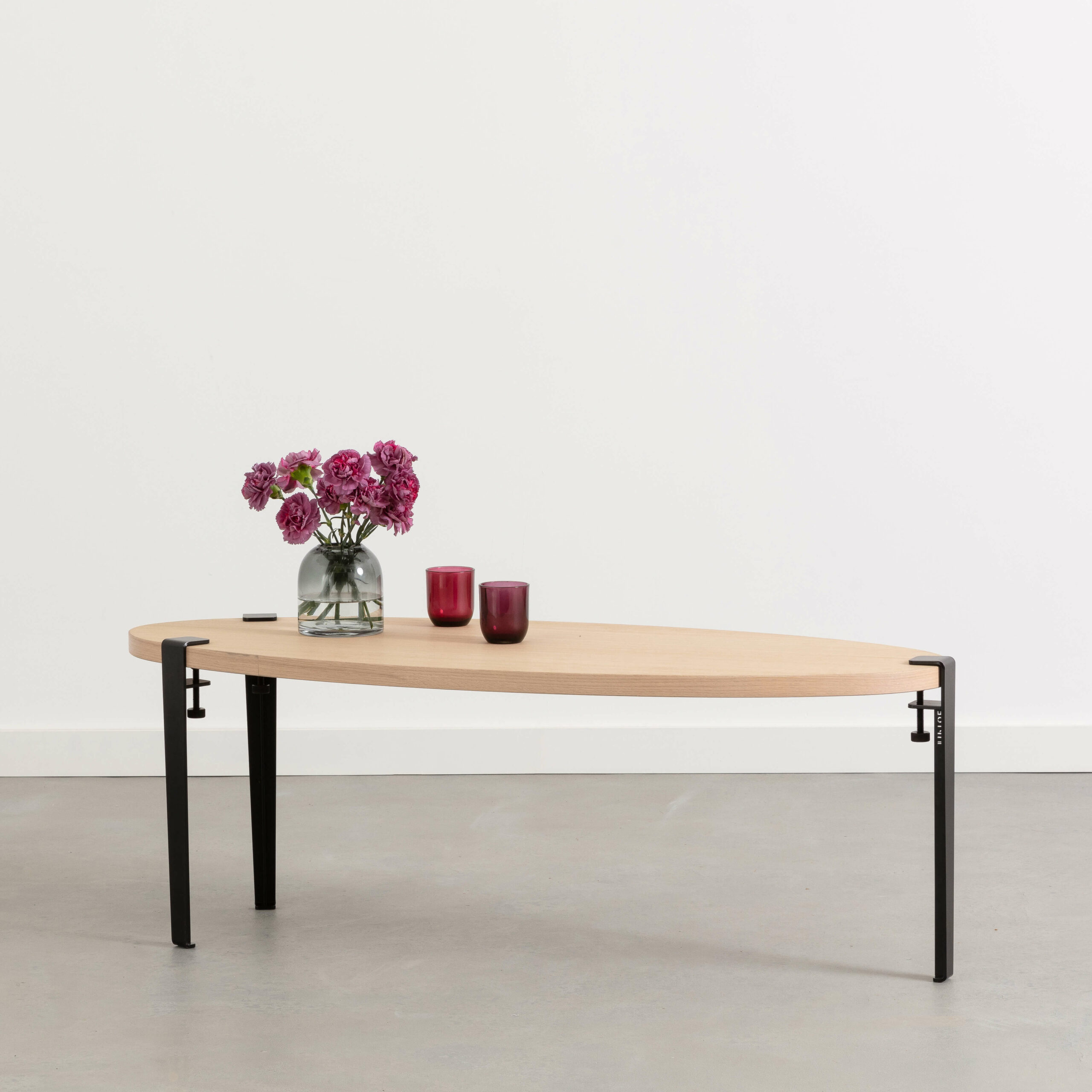 TIPTOE coffee table 120x48cm - solid oak