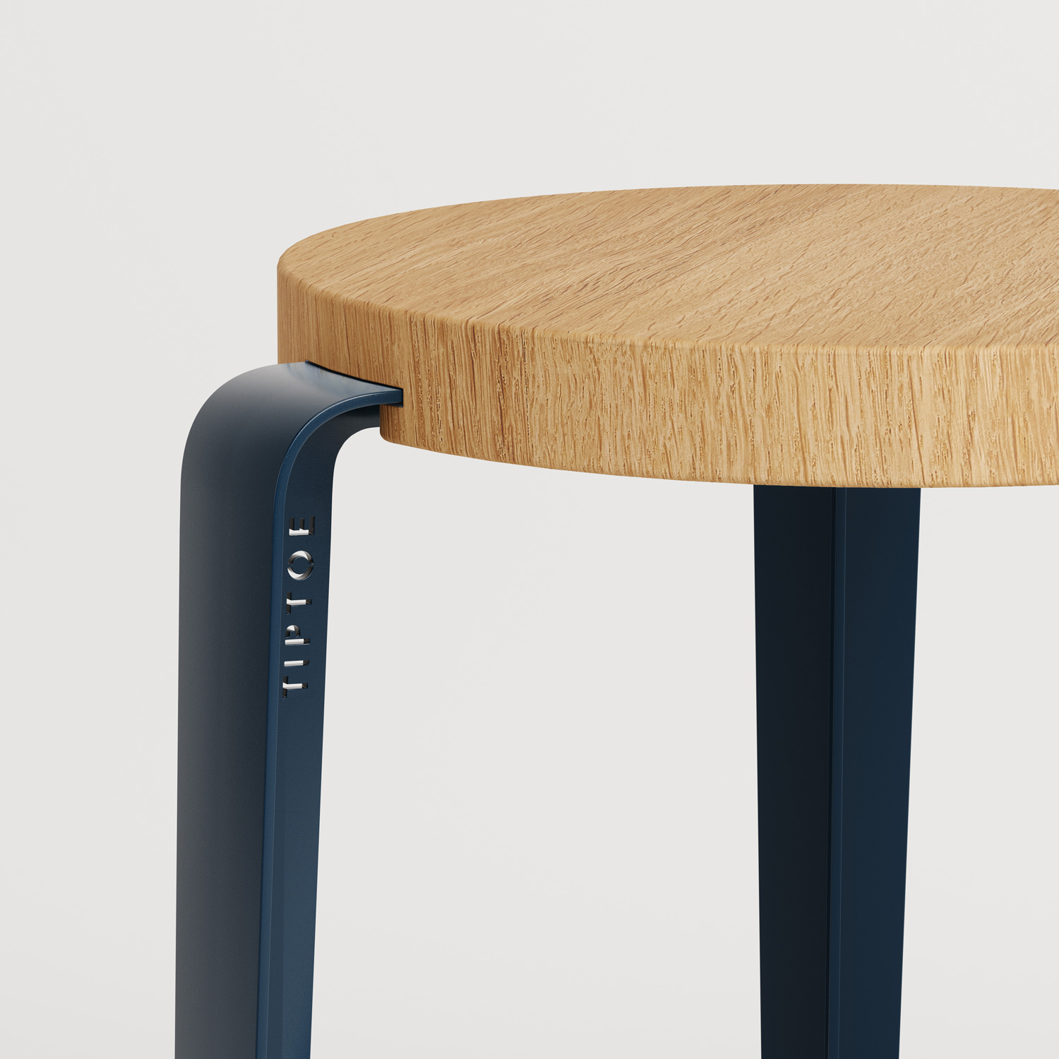 LOU stool in eco-certified wood - sustainable furniture