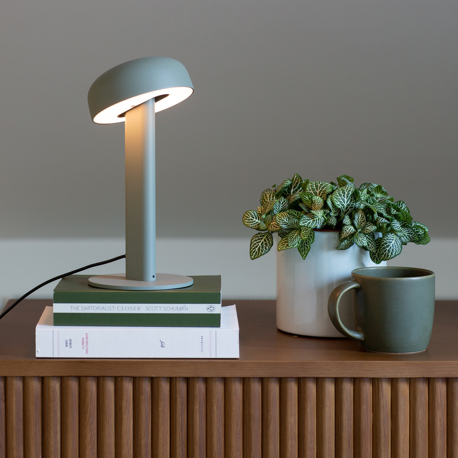 NOD table lamp