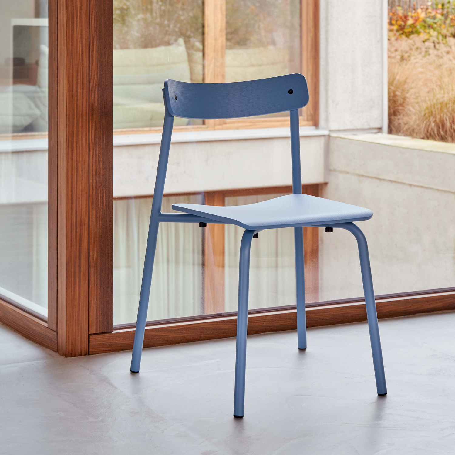 ÉTUDE chair - eco-certified wood