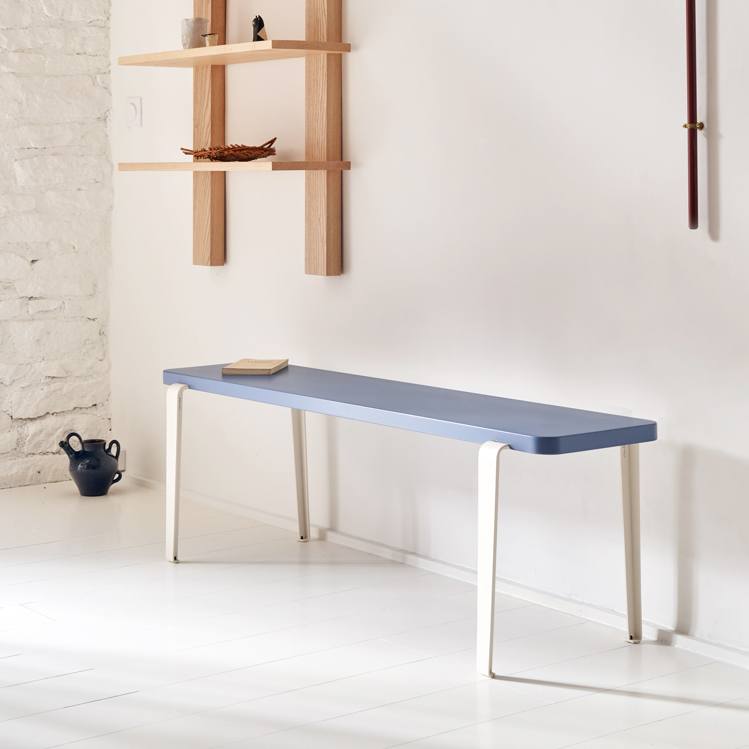 LOU bench - eco-certified wood