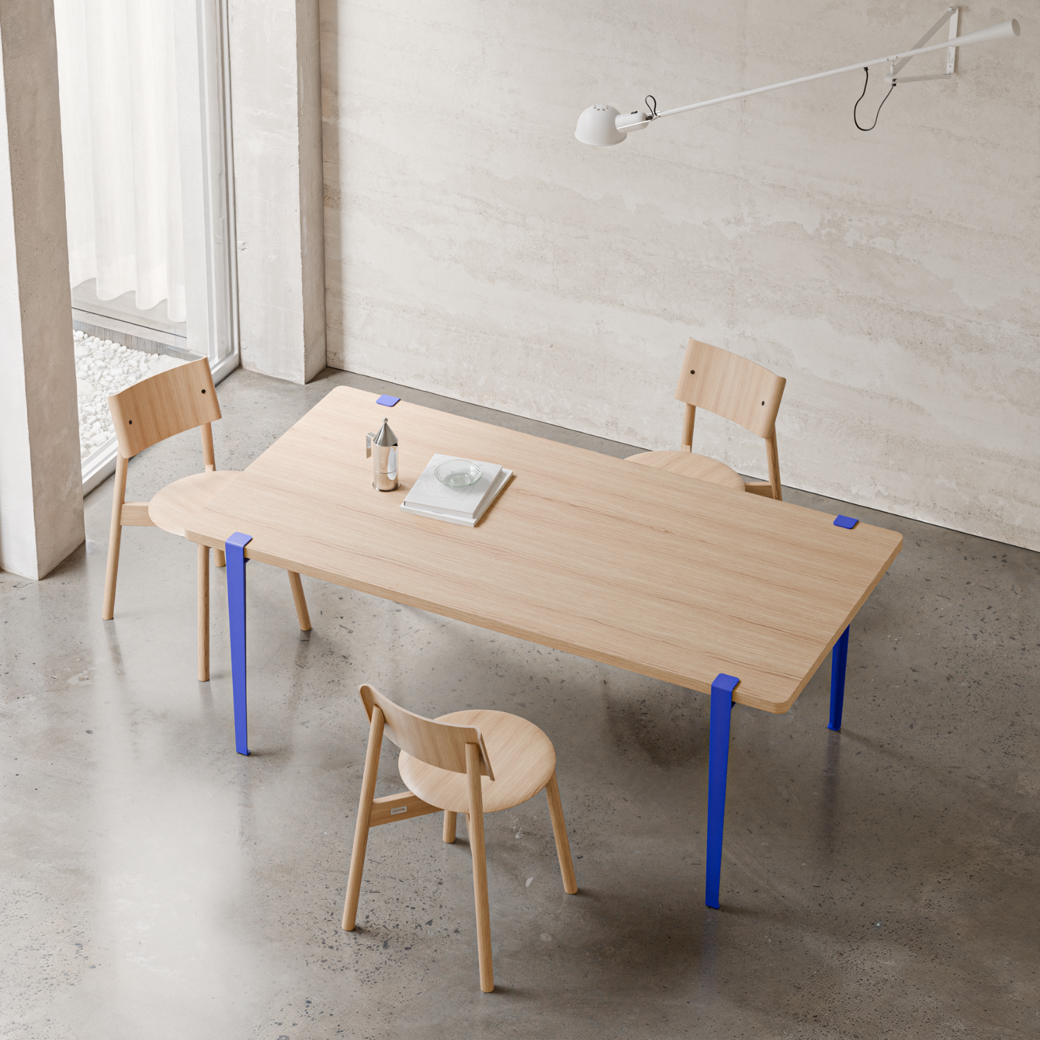 TIPTOE x KLEIN BLUE® - Dining table