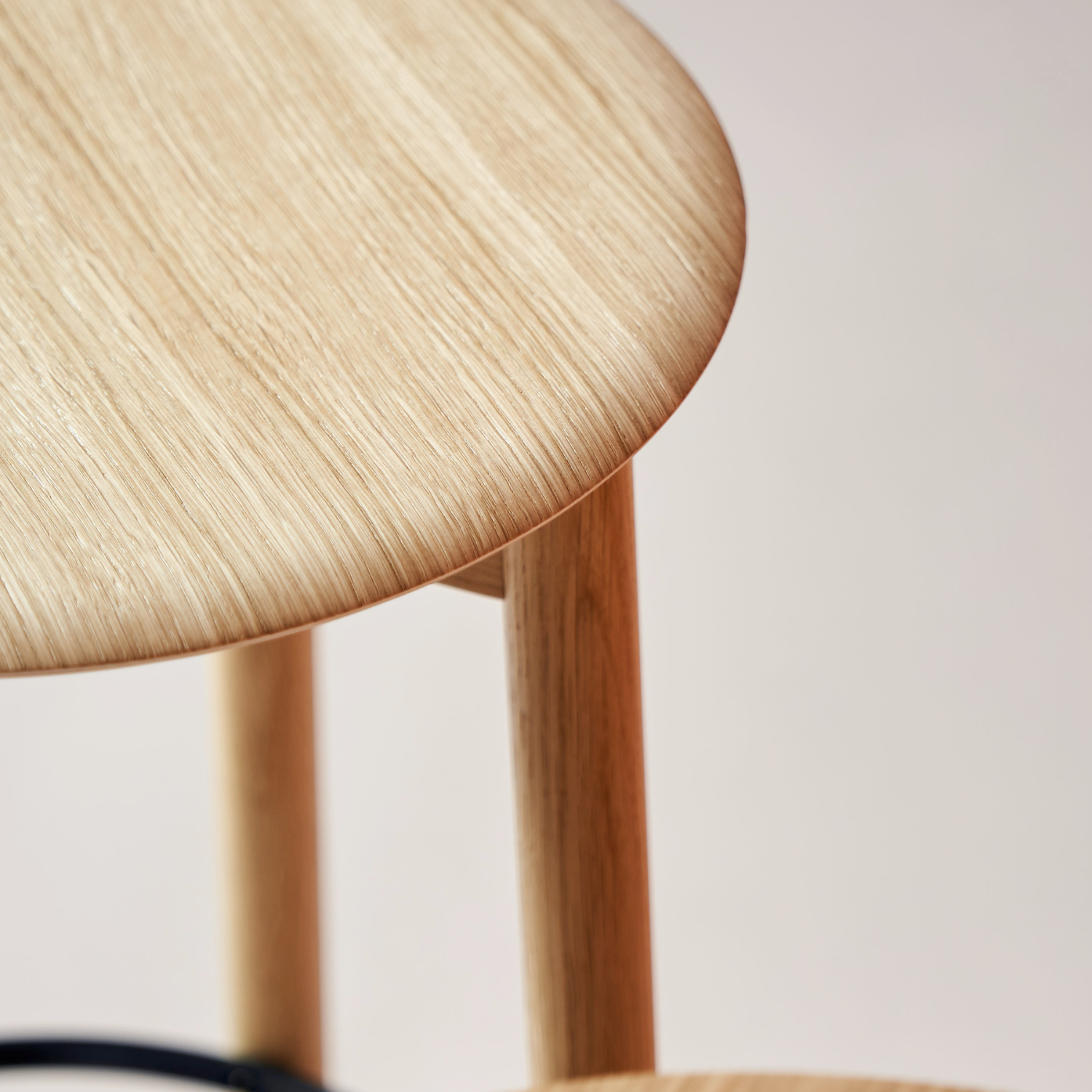 SSD full wood bar stool - eco-certified wood